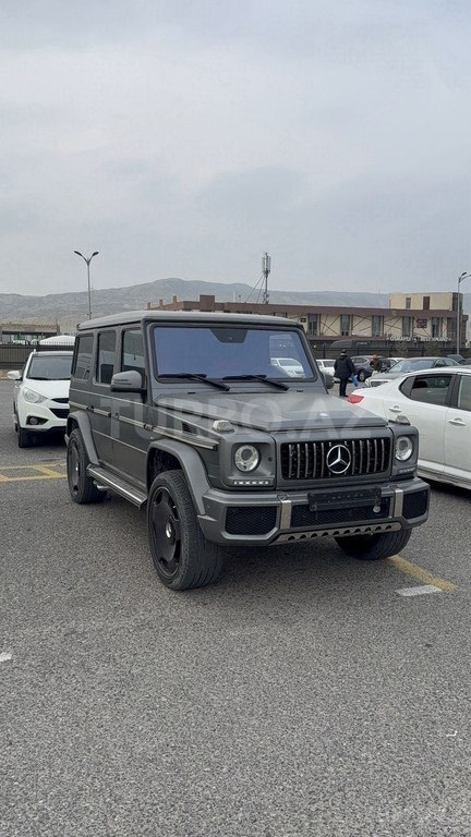 Mercedes G 500