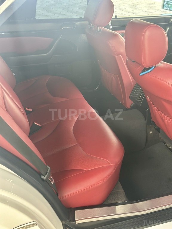Mercedes S 500