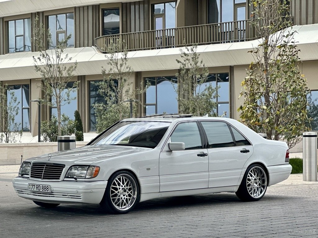 Mercedes S 500