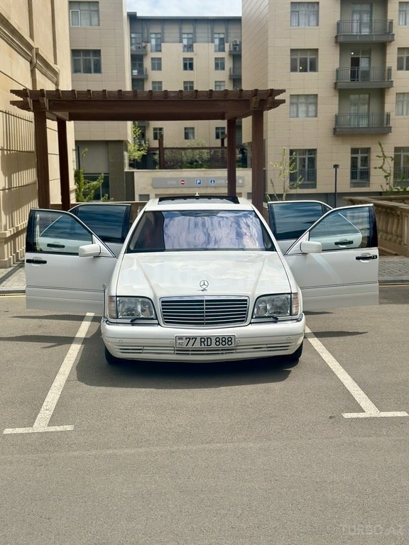 Mercedes S 500