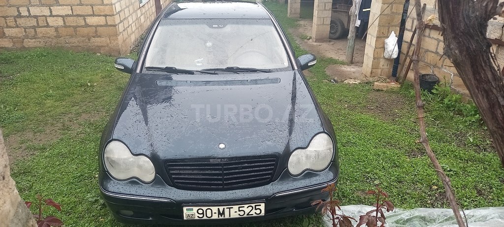 Mercedes C 230