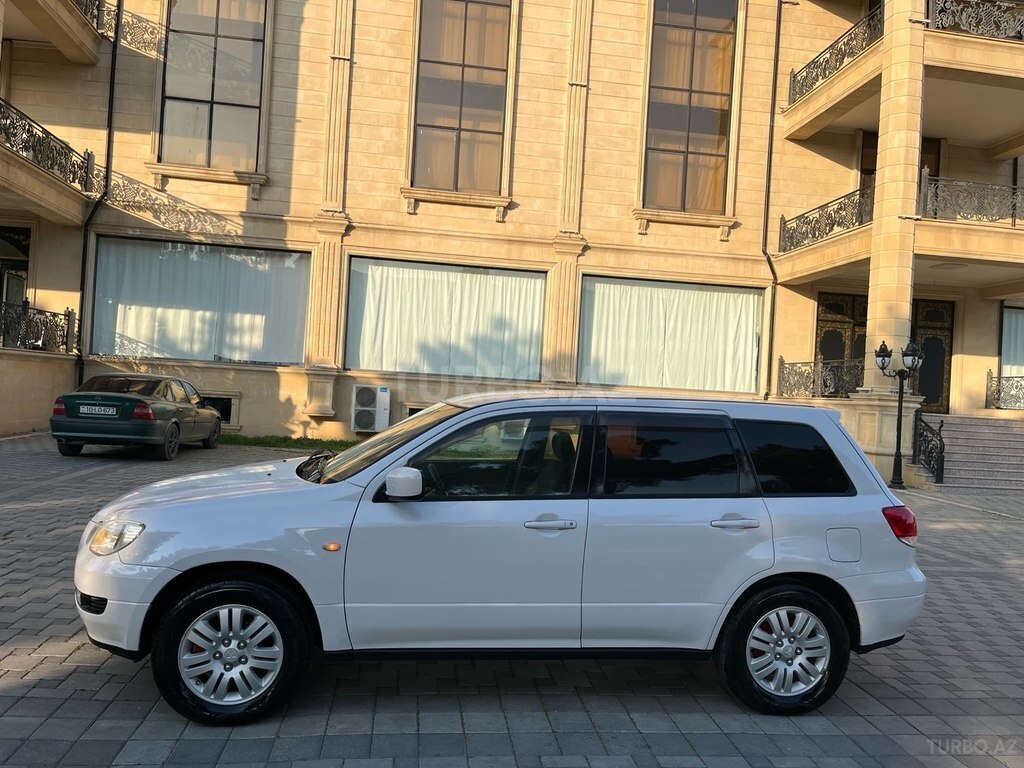 Mitsubishi Airtrek
