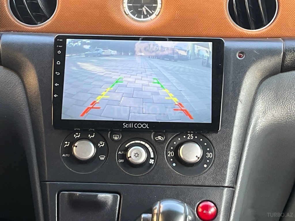 Mitsubishi Airtrek