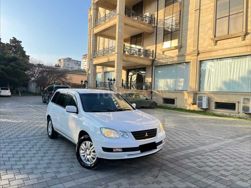 Mitsubishi Airtrek