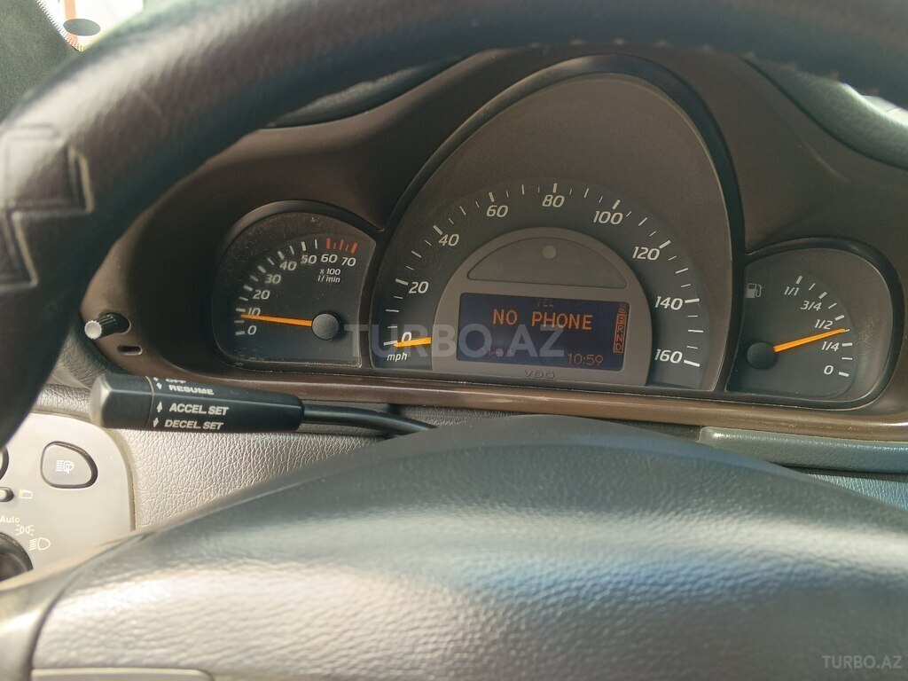 Mercedes C 200