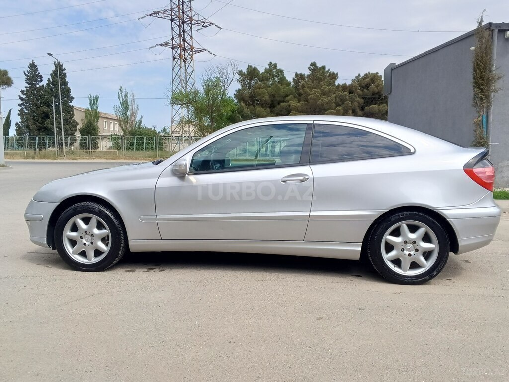 Mercedes C 200