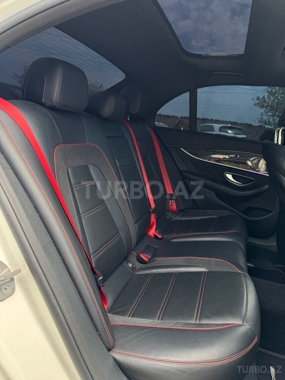 Mercedes E 43 AMG 4MATIC