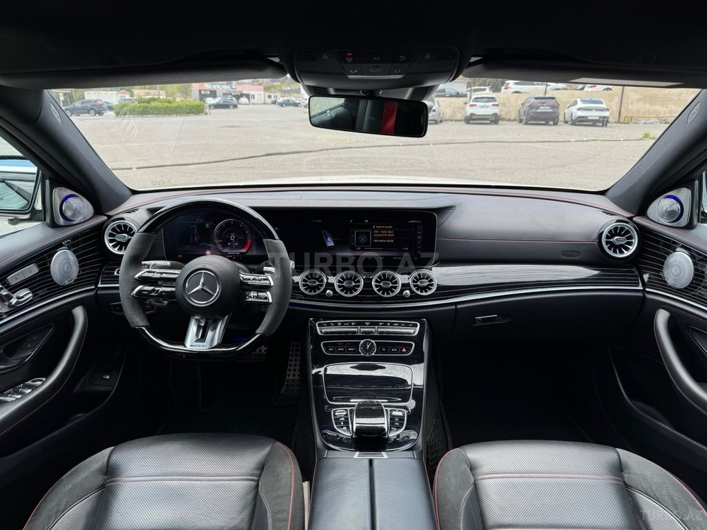 Mercedes E 43 AMG 4MATIC
