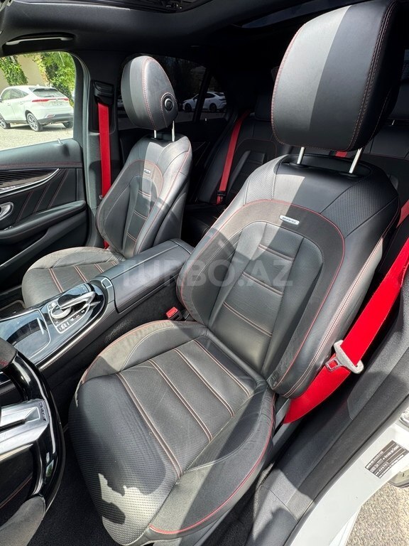 Mercedes E 43 AMG 4MATIC
