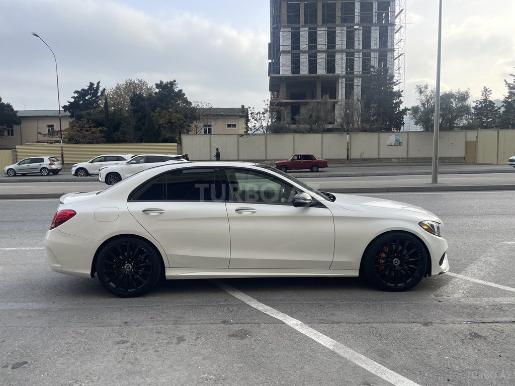 Mercedes C 300