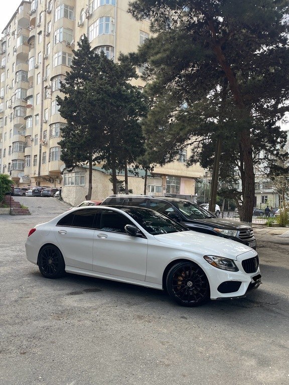 Mercedes C 300