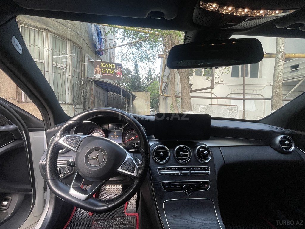 Mercedes C 300