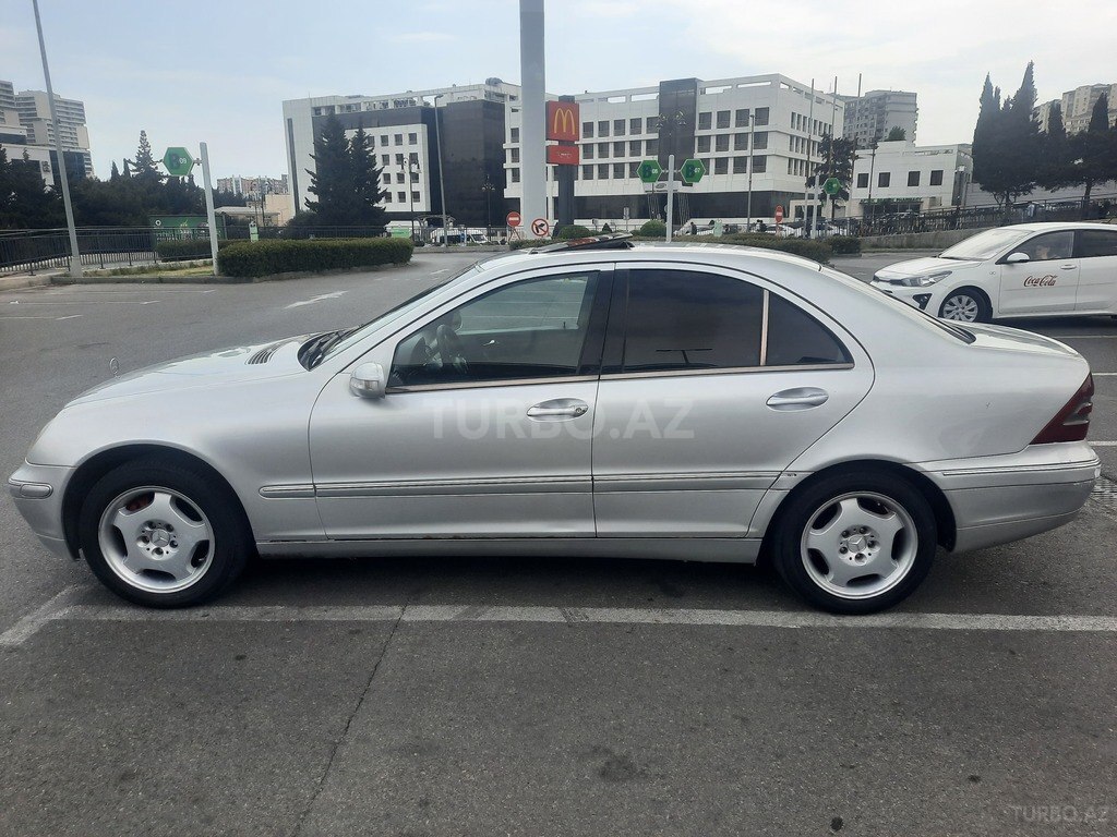 Mercedes C 240 4MATIC