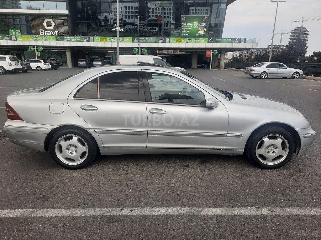 Mercedes C 240 4MATIC
