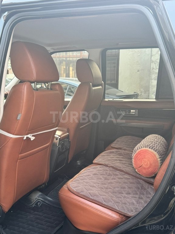 Land Rover RR Sport