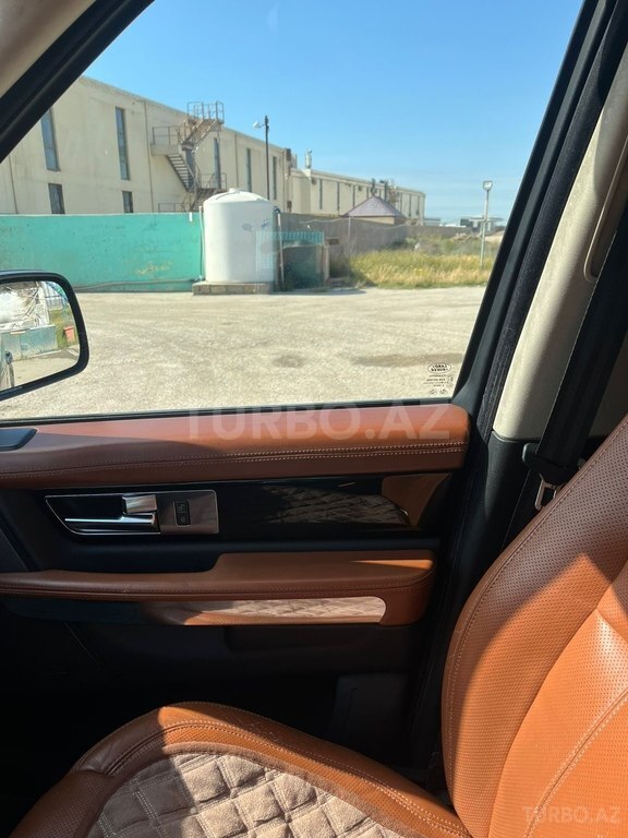 Land Rover RR Sport