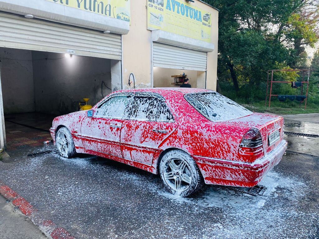 Mercedes C 180