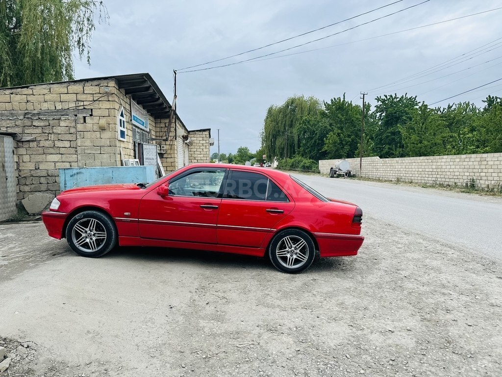 Mercedes C 180
