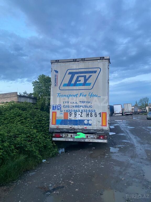 Mercedes Actros 1844