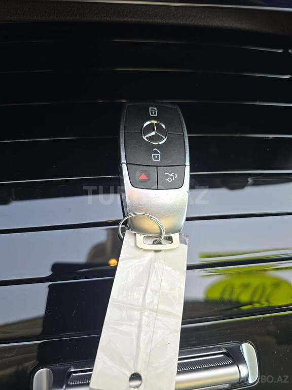 Mercedes GLS 450 4MATIC