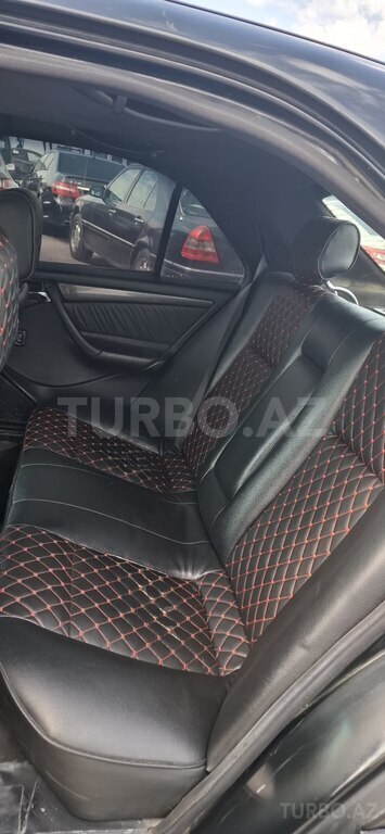 Mercedes C 240