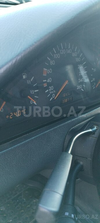 Mercedes C 240