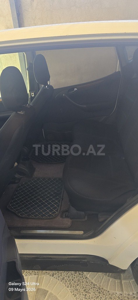 Mercedes A 160