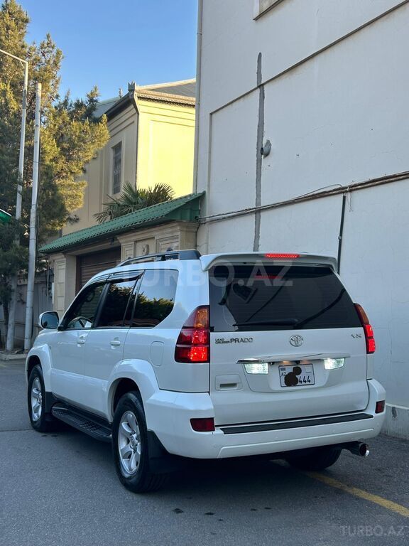 Toyota Land Cruiser Prado