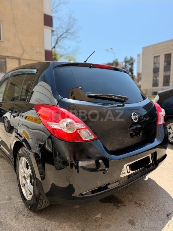 Nissan Tiida