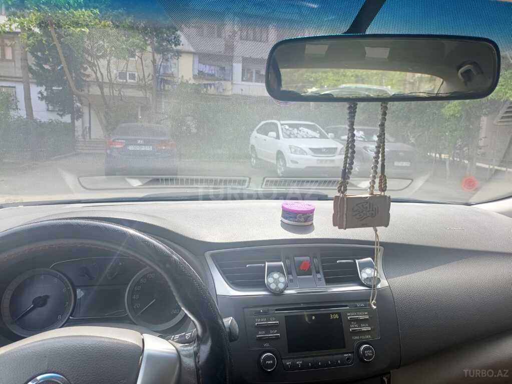 Nissan Sentra