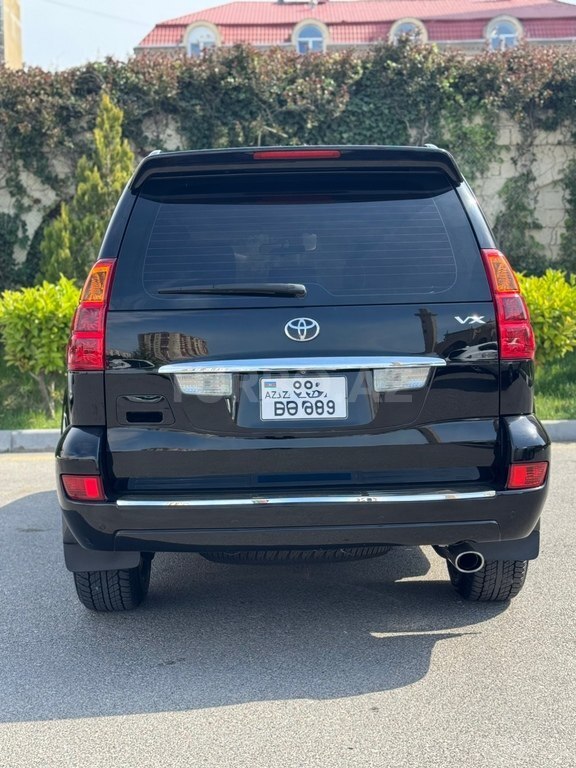 Toyota Land Cruiser Prado