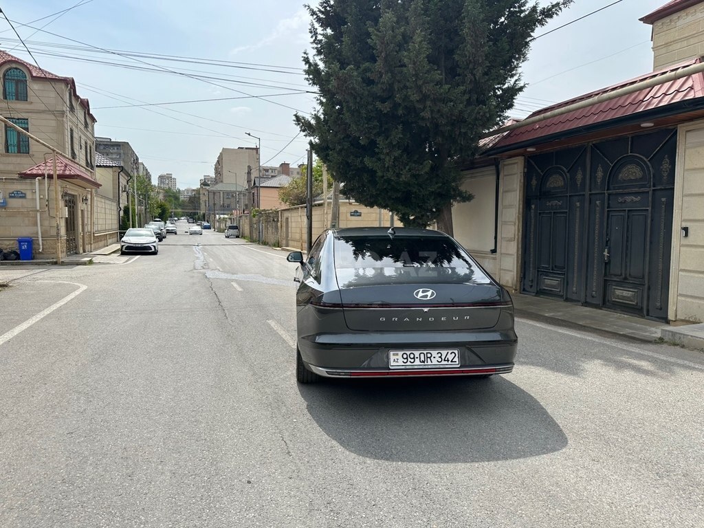Hyundai Grandeur
