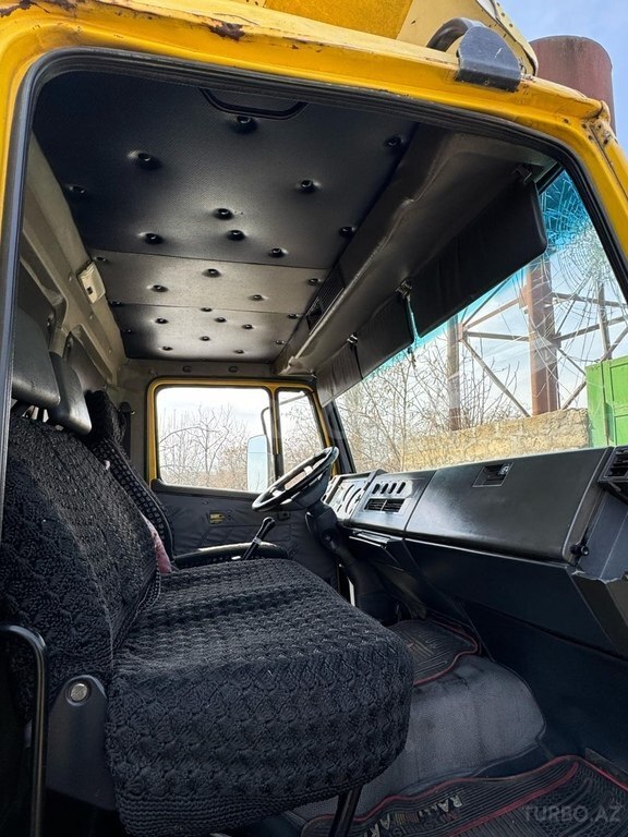 Mercedes Atego 811