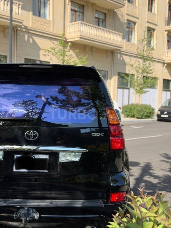 Toyota Land Cruiser Prado