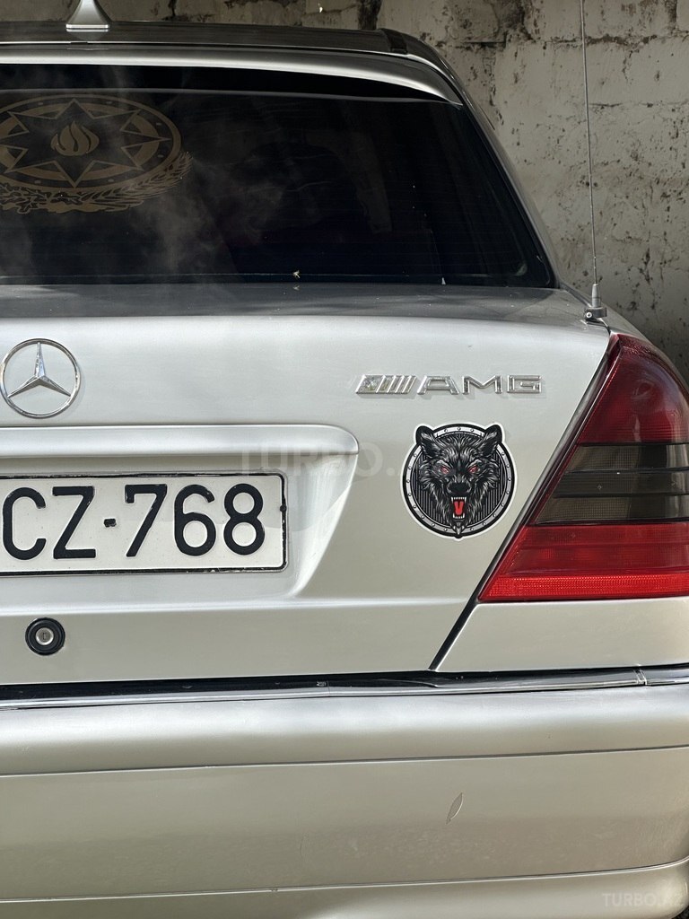 Mercedes C 240
