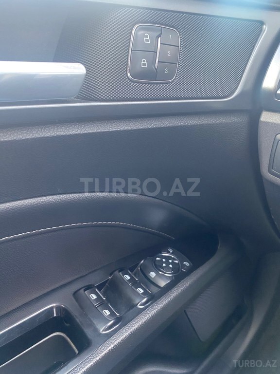 Ford Fusion (North America)