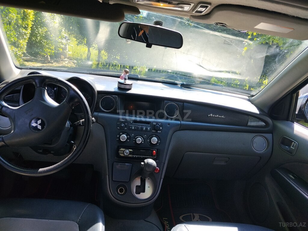 Mitsubishi Airtrek