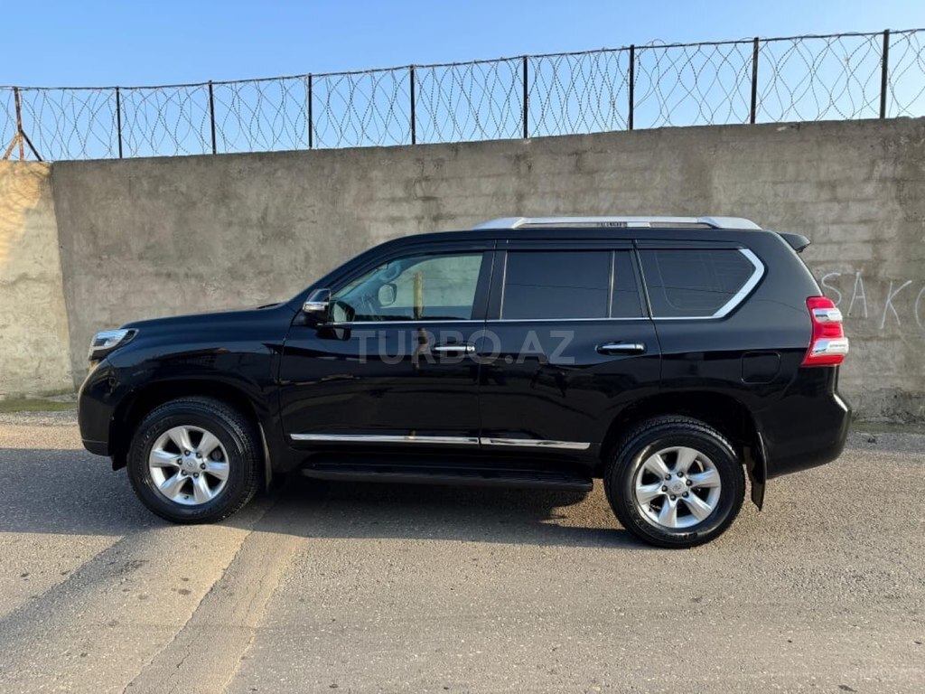 Toyota Land Cruiser Prado