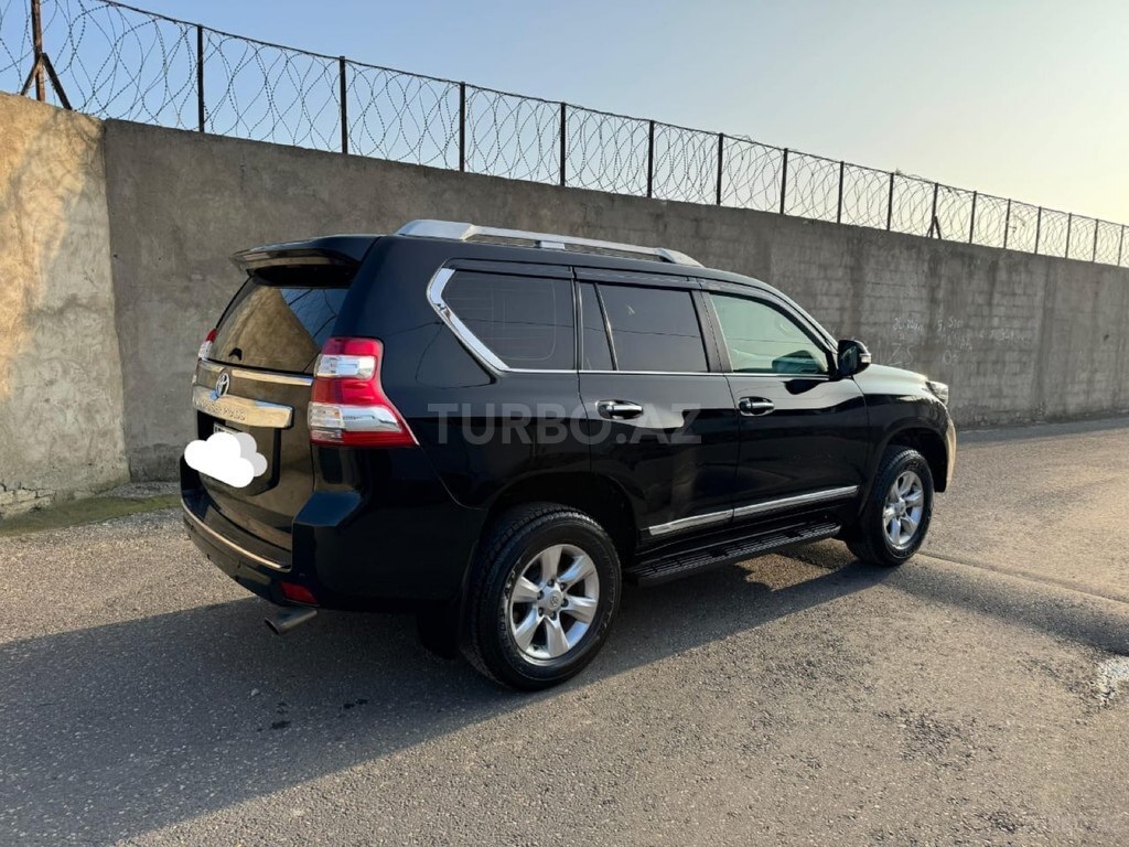 Toyota Land Cruiser Prado