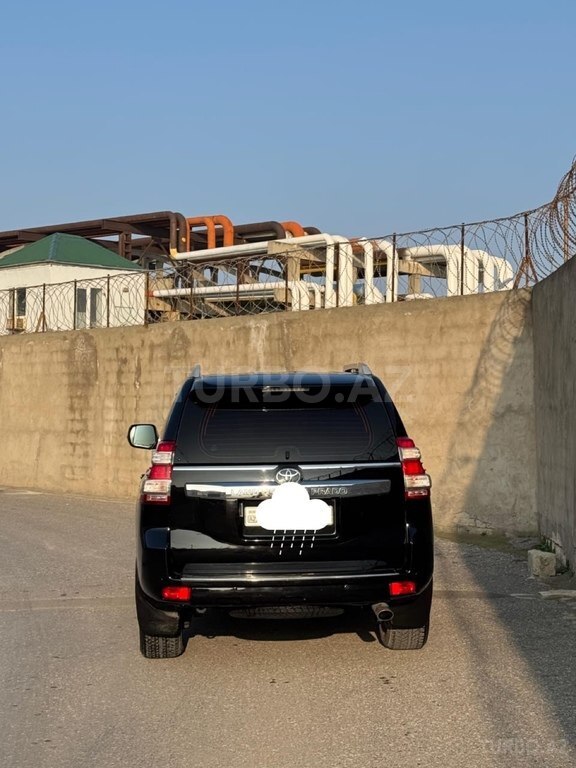 Toyota Land Cruiser Prado
