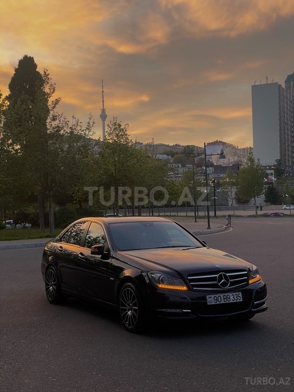 Mercedes C 250