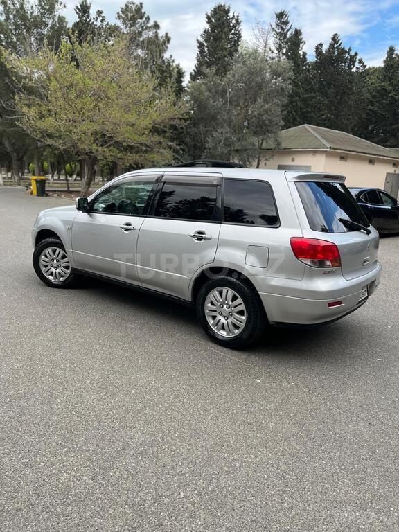 Mitsubishi Airtrek