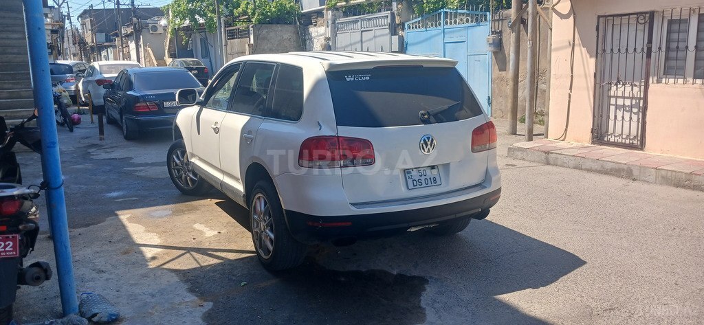 Volkswagen Touareg
