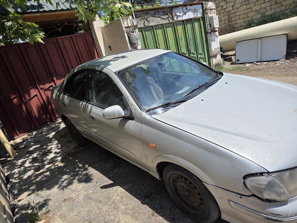 Nissan Sunny