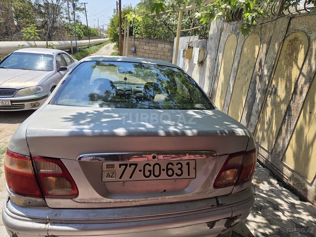 Nissan Sunny