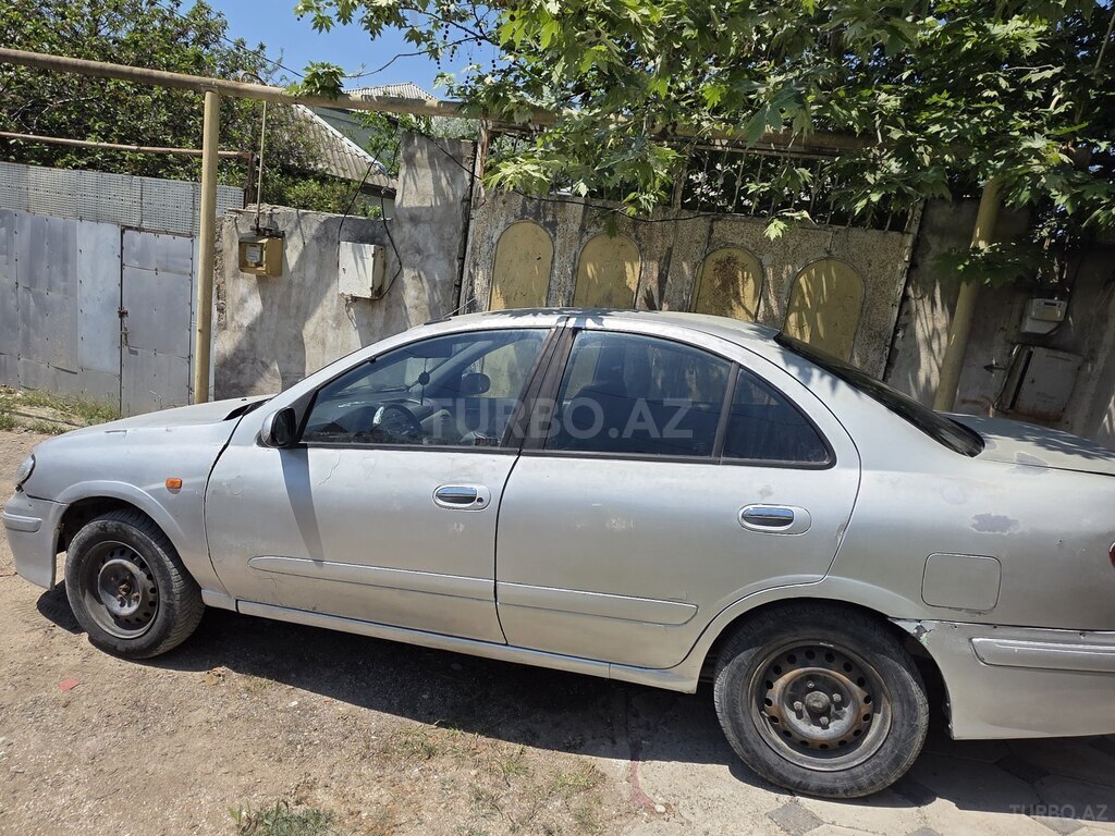 Nissan Sunny