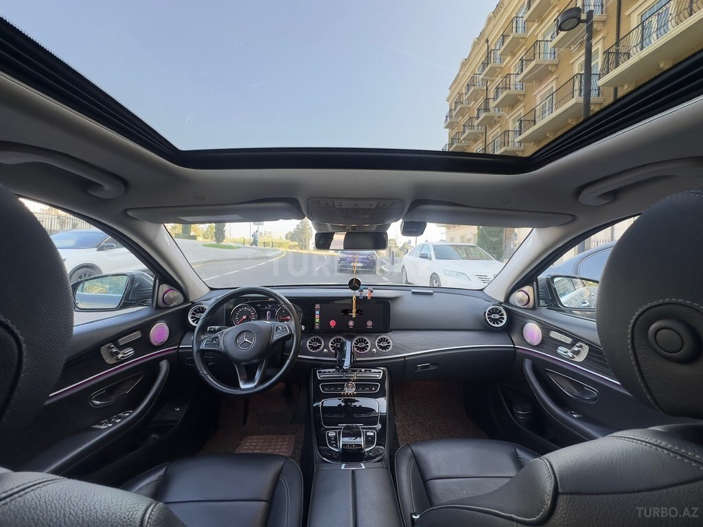 Mercedes E 220 d 4MATIC