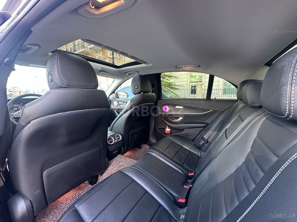 Mercedes E 220 d 4MATIC
