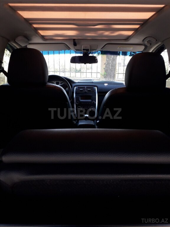 Mercedes B 200