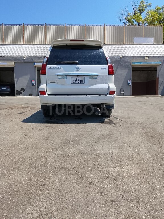 Toyota Land Cruiser Prado